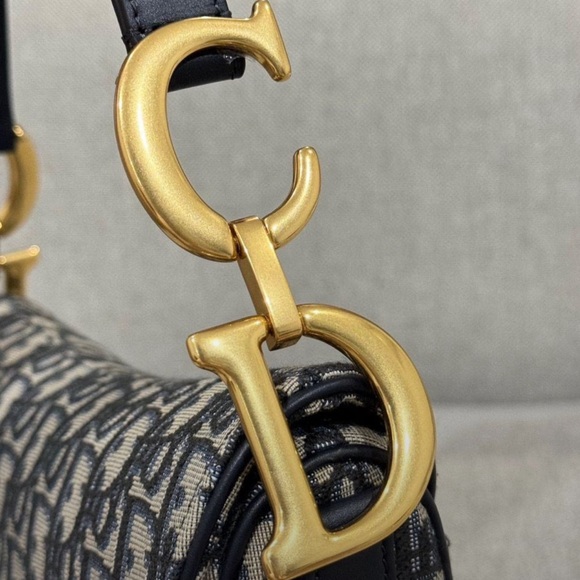 Dior Oblique Saddle Bag with Strap - Picture 4 of 6